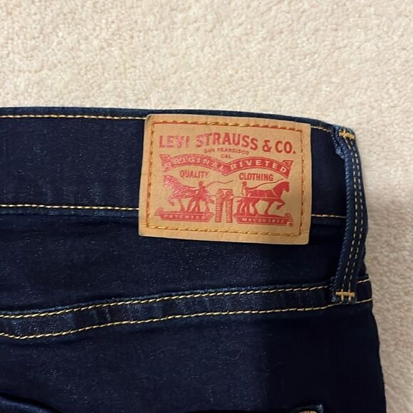 Levis 311 Shaping Skinny Black (Dark Navy)Fade Women’s Jeans. Size 29 - Picture 9 of 11